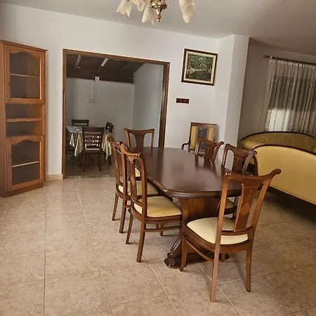 Fays Villa